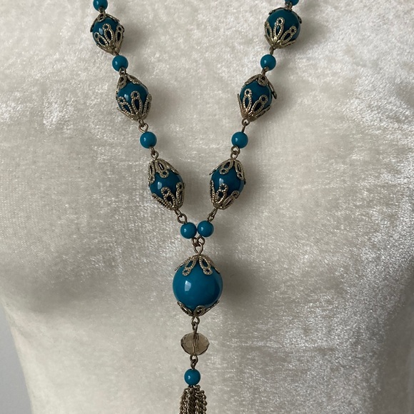 From vintage shop - green and gold necklace - Picture 3 of 7